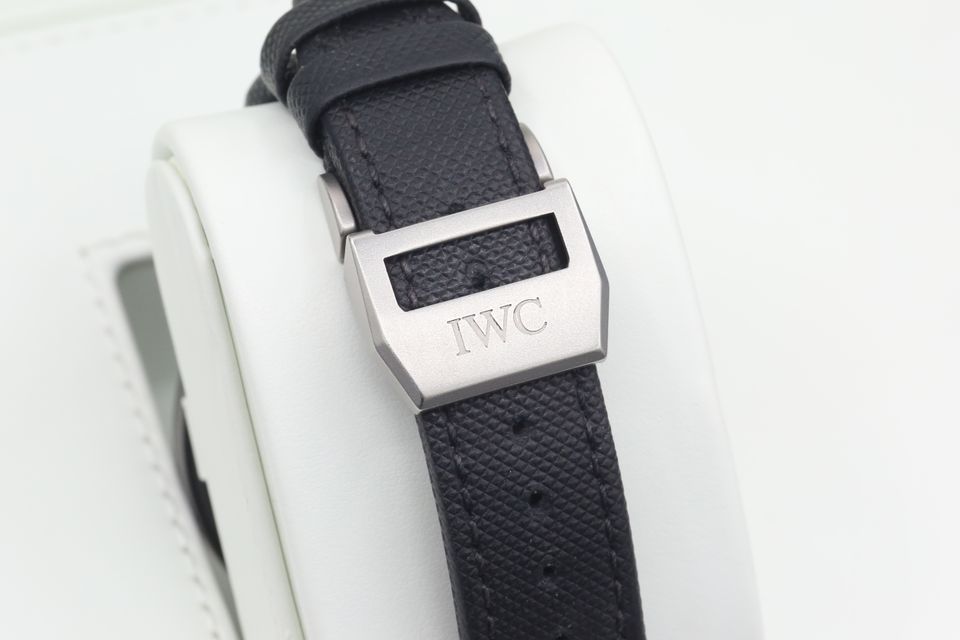 IWC Big Pilot's IW501901 Image 3